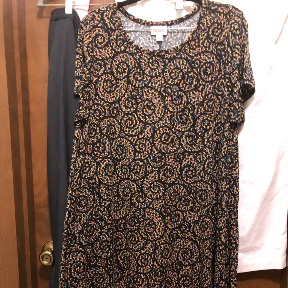 LulaRoe Carly L